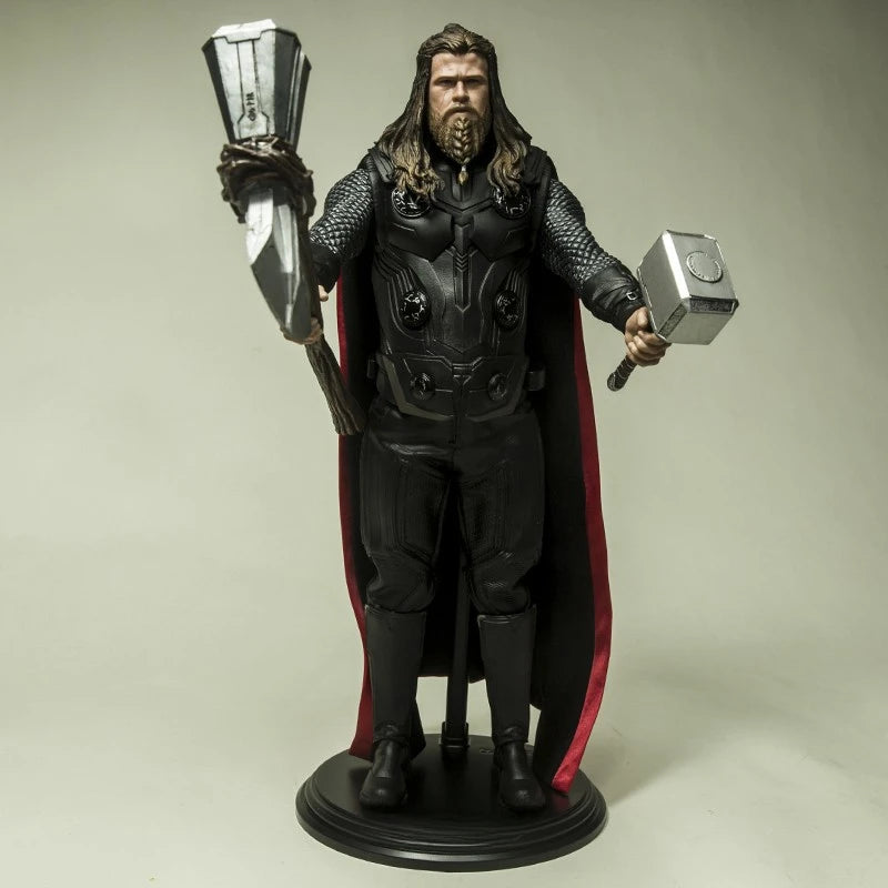 Iron Man & Cap Figure