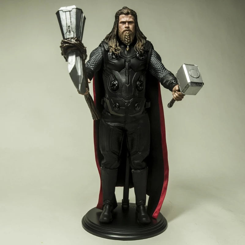 Iron Man & Cap Figure